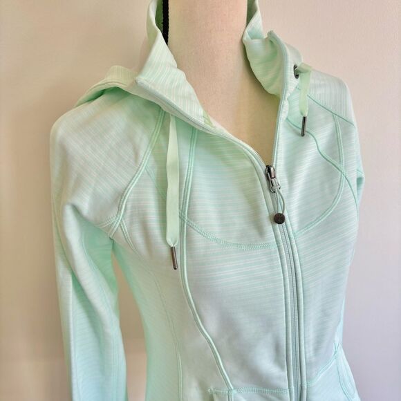 Athleta Bright Stripe Strength Hoodie Water Blue Full Zip Jacket Sz S NWT - Picture 4 of 6